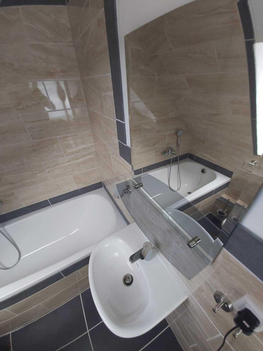 Bathroom 5, Gasthof zur Alten Post, Mansfeld-Südharz