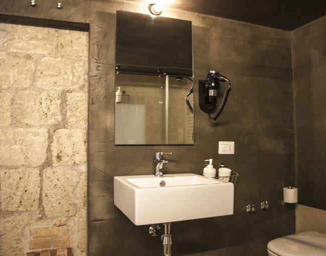Bathroom 5, Belledonne Suite & Gallery, Napoli