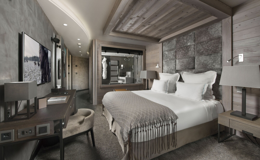 Bedroom 3, Grandes Alpes Hotel, Savoie