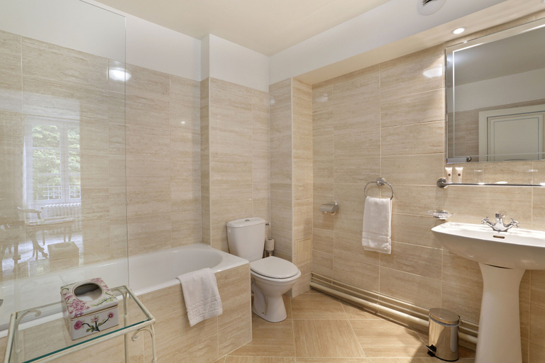 Bathroom 5, Chateau De La Rozelle, Loir-et-Cher