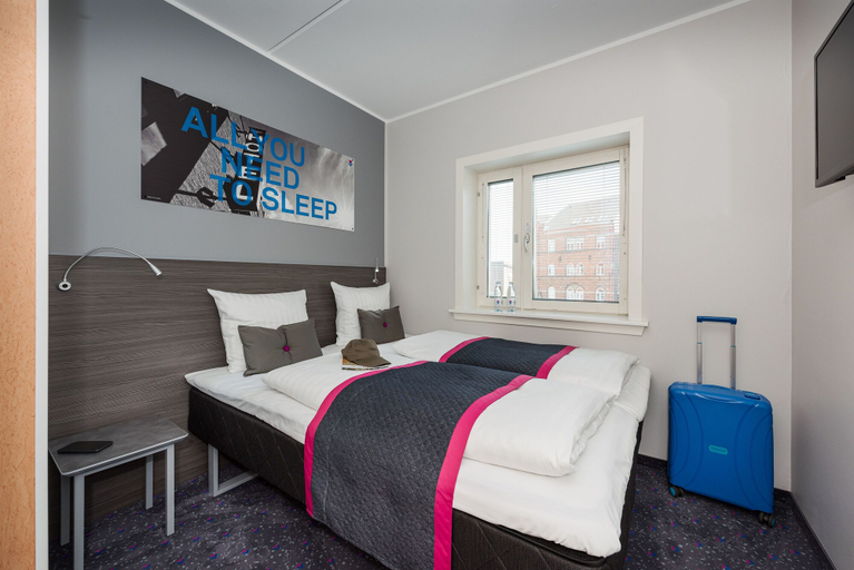 Bedroom 3, CABINN Odense Hotel, Odense