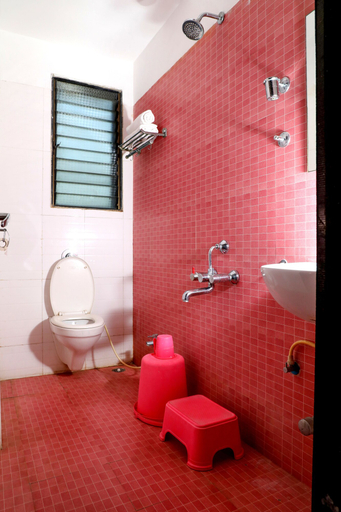 Bathroom 3, Hotel Sai Grand Castle Inn, Ahmadnagar