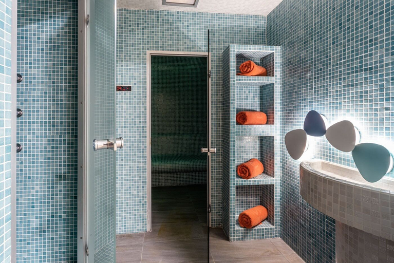 Bathroom 4, Elysian Luxury Hotel & Spa, Peloponnese