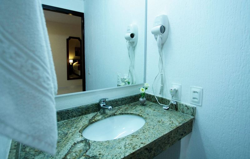Bathroom 5, Bogari Hotel, Foz do Iguaçu