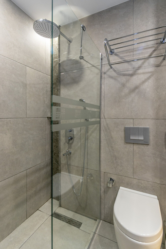 Bathroom 5, Lara Park Hotel, Antalya