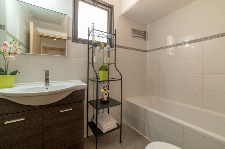 Bathroom 4, Stay Jaffa Jerusalem