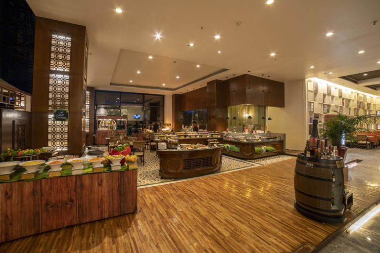 Food & Drinks 5, The Orchid Hotel Pune Hinjewadi, Pune