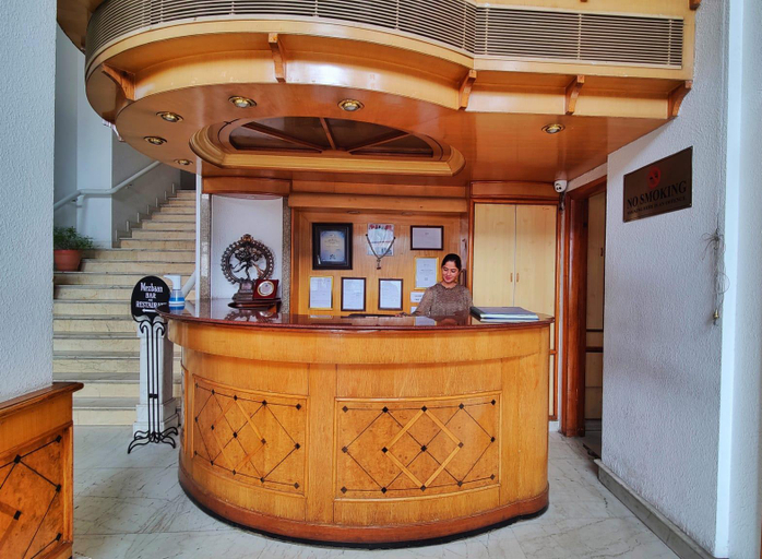 Public Area 1, Baljees Regency, Shimla