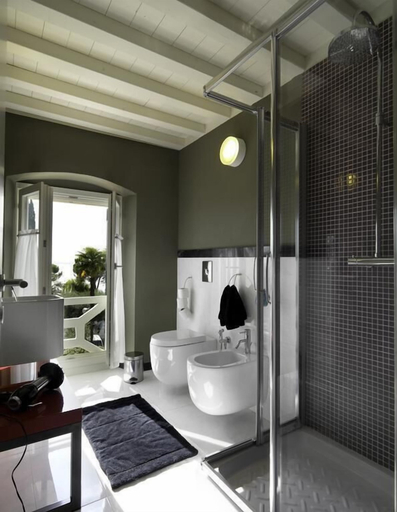 Bathroom 3, Camping Serenella, Verona