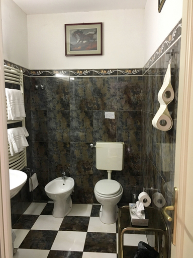 Bathroom 4, Soggiorno Antica Torre, Florence