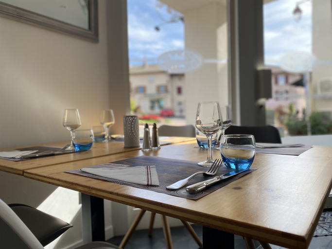 Food & Drinks 4, Chez La Rose, Rhône