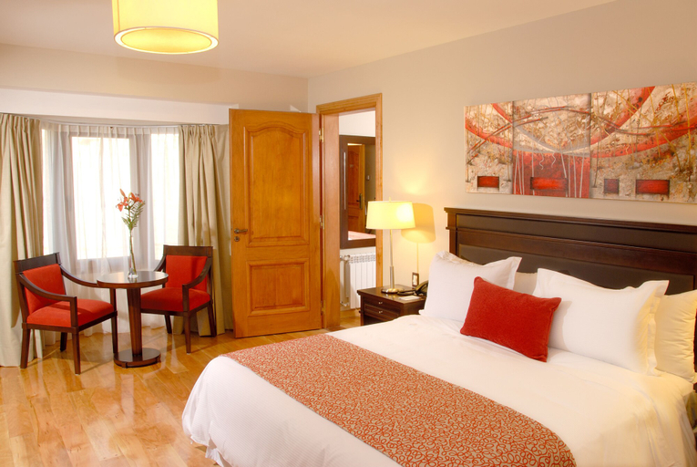 Bedroom 3, Alma del Lago Suites & Spa, Bariloche