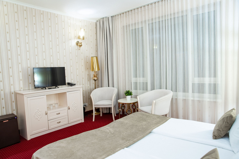 Bedroom 3, Hotel Carpathia, Sinaia