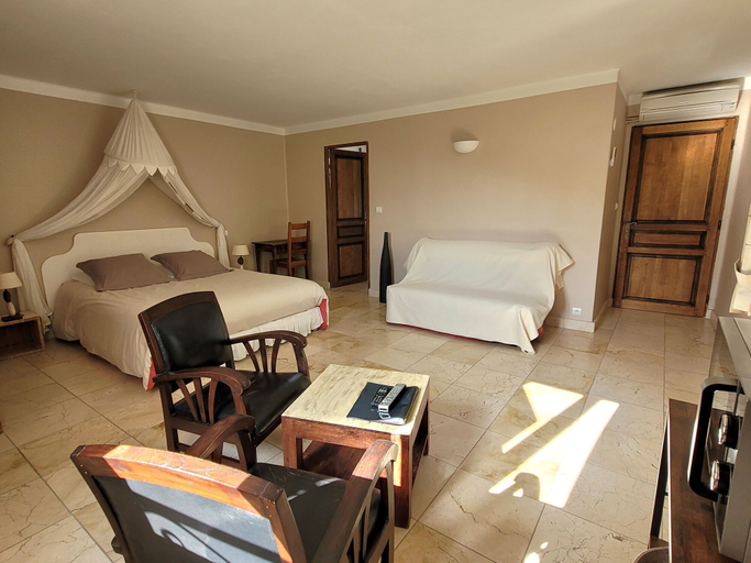 Bedroom 4, L'escale Provencale, Var
