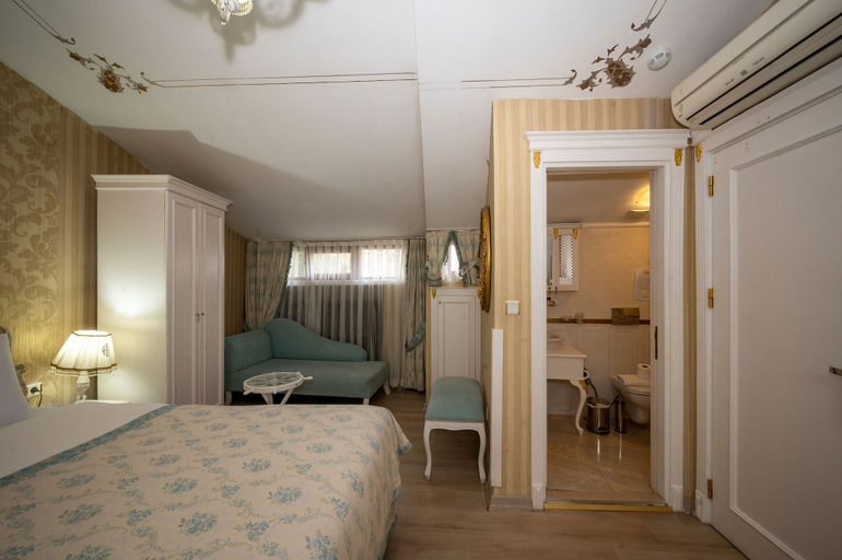 Bedroom 2, Villa Paradiso & Spa Hotel, Fatih