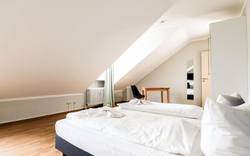 Bedroom 4, Hotel Blutenburg, München