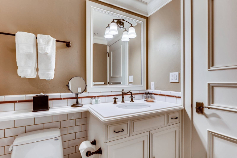 Bathroom 4, Vail VLG One Willow 3bd-hor1, Eagle