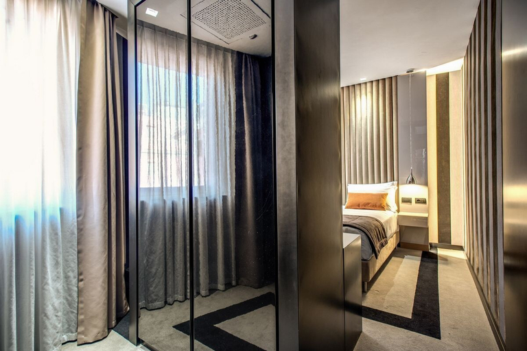 Bedroom 2, Doria Palace Boutique Hotel, Rome