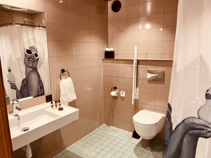 Bathroom 4, Fritiden Hotell & Kongress, Ystad
