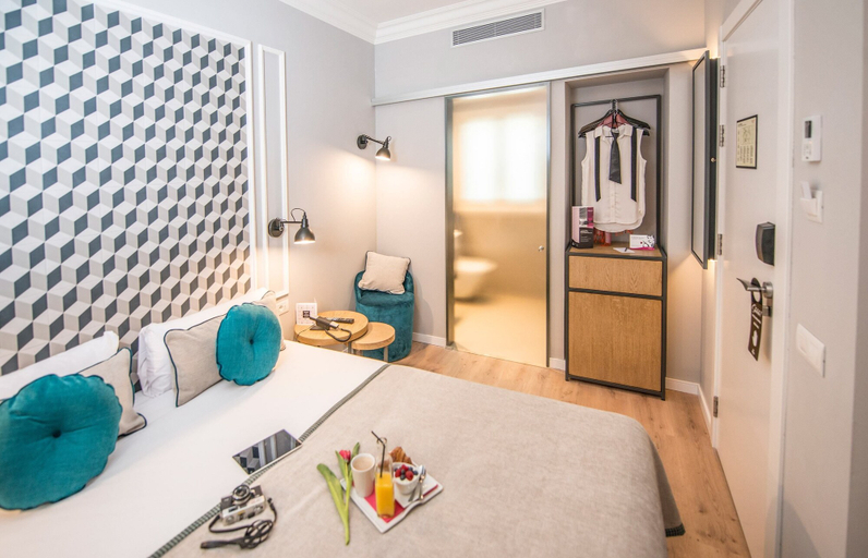 Bedroom 3, Mosaic by Ona, Barcelona