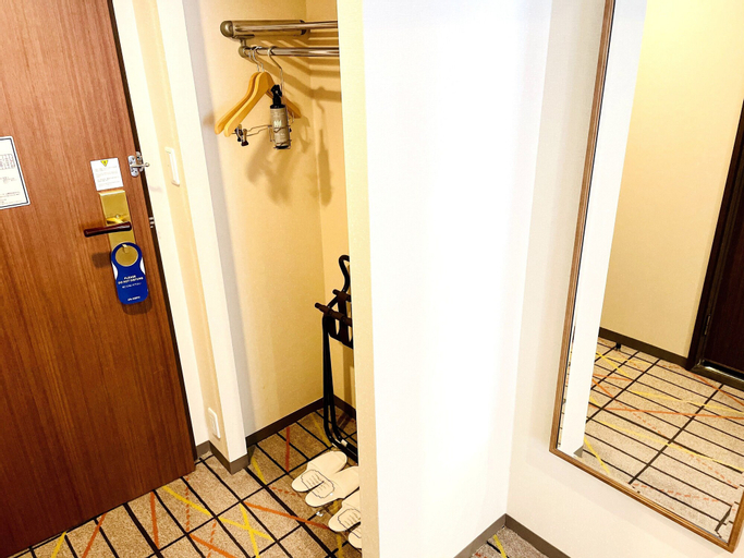Bedroom 30
