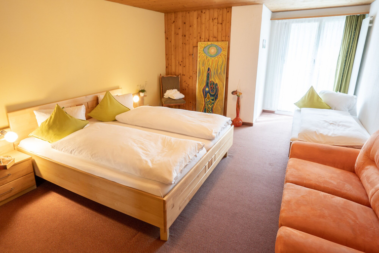 Bedroom 2, Hotel Sonne, Toggenburg