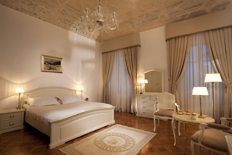Bedroom 2, Antiq Palace Residences, Ljubljana