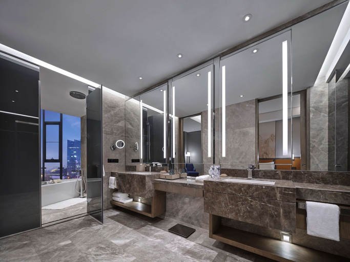 Bathroom 5, Hilton Guiyang, Guiyang