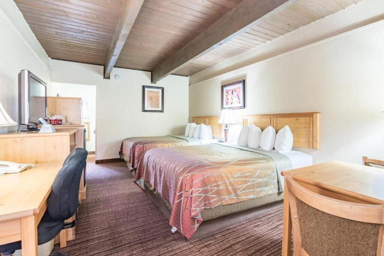 Bedroom 2, Teton West Motel, Teton