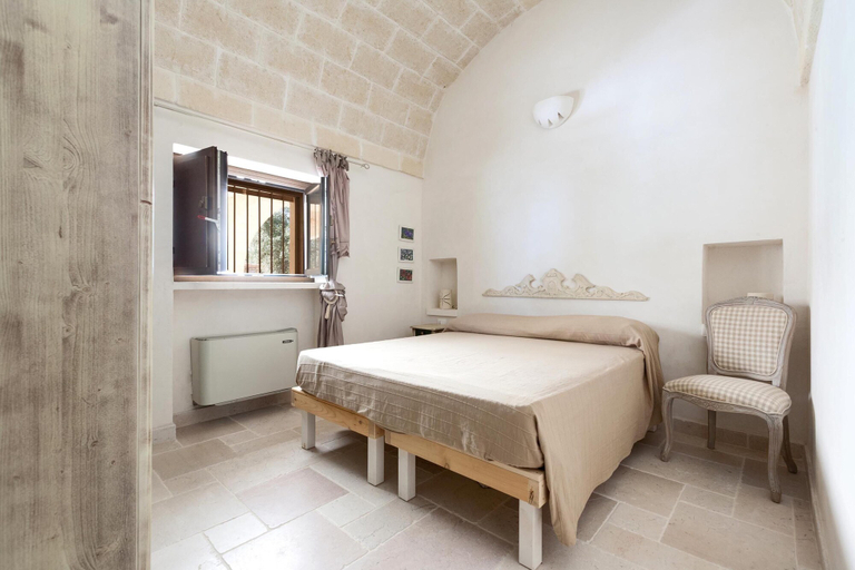 Bedroom 3, Le Site, Brindisi