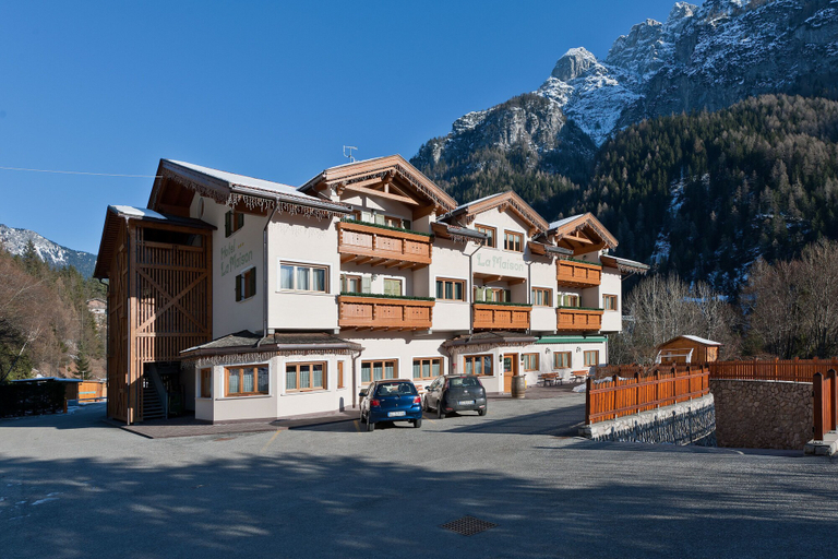 Exterior & Views 2, Hotel La Maison Wellness & SPA, Belluno