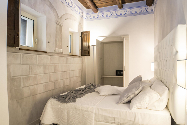 Bedroom 4, Morelli Suite, Napoli