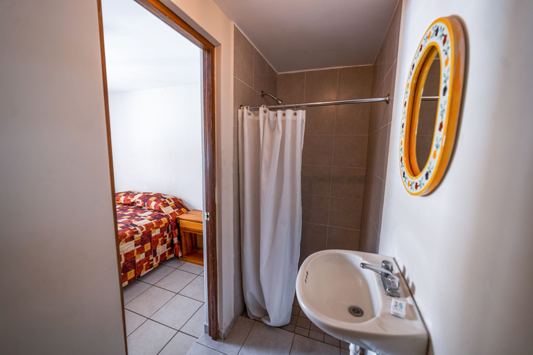 Bathroom 4, Hotel Meson de Isabel, Querétaro