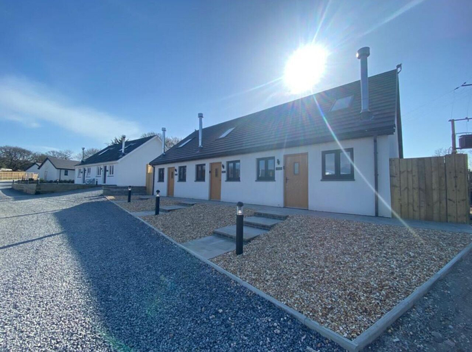 Exterior & Views 2, Birch Cottage, Pembrokeshire