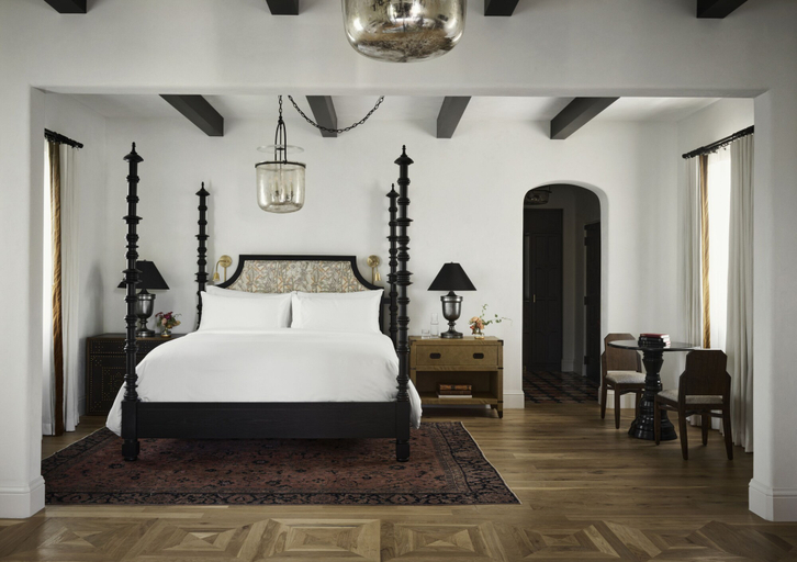 Bedroom 3, Commodore Perry Estate, Auberge Collection, Travis