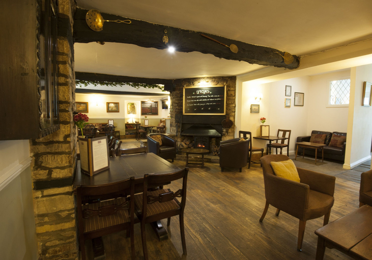 Food & Drinks 5, Corinium Hotel & Restaurant, Gloucestershire