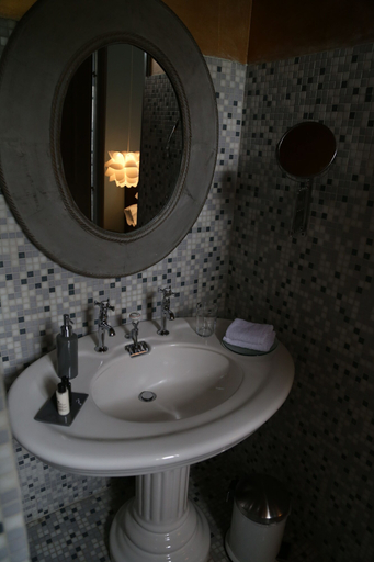 Bathroom 5, LE GRAND DUC, Nord