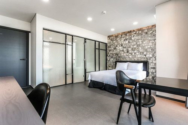 Others 5, Hotel Cube, Gangneung