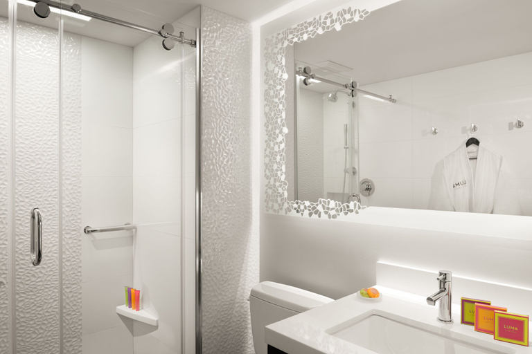 Bathroom 5, LUMA Hotel Times Square, New York