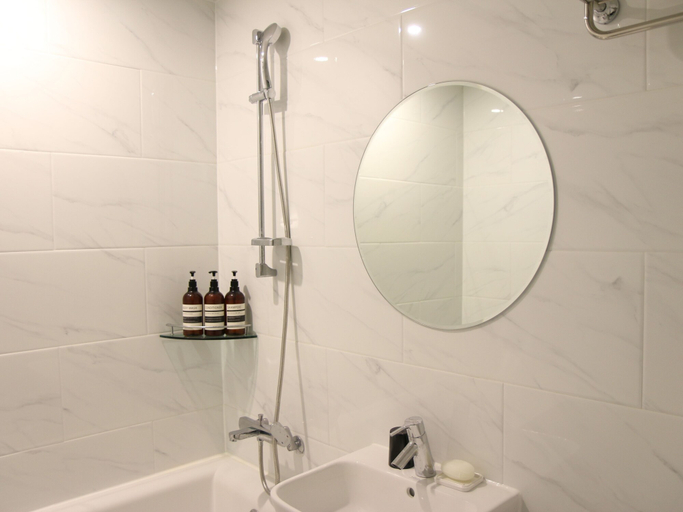 Bathroom 4, Brown dot Hotel Palyong, Changwon
