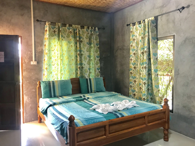 Bedroom 2, Phupha Inn Resort, Wang Thong