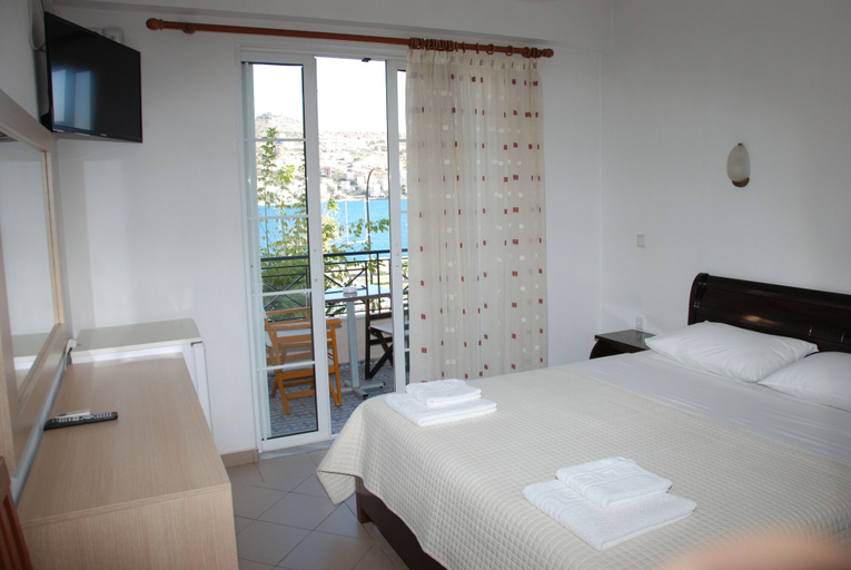 Bedroom 3, Hotel Mano, Sarandës