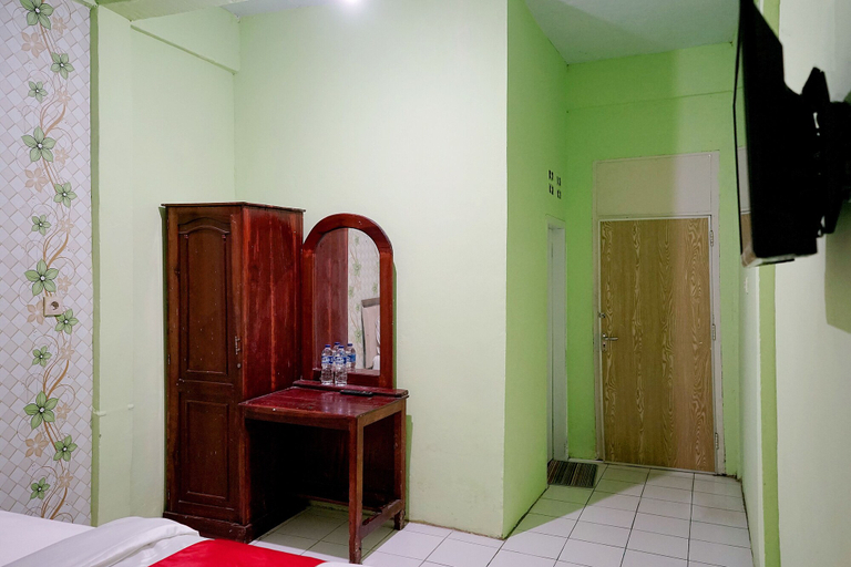 Bedroom 3, OYO 1531 Hotel Aini, Jambi