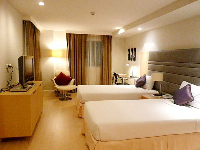 Bedroom 3, The Tivoli Hotel, Yannawa