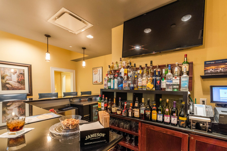 Food & Drinks 5, Natchez Grand Hotel & Suites On the River, Adams