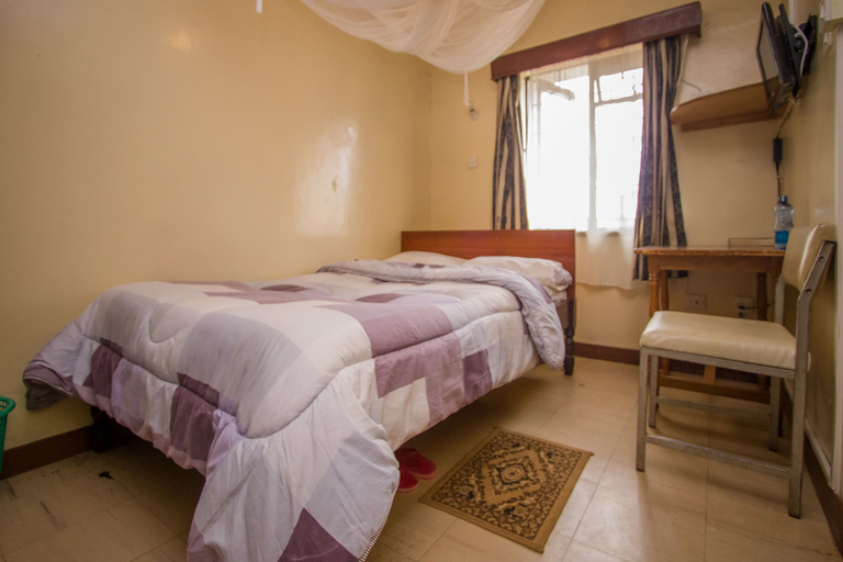 Bedroom 3, Meru Safari Hotel, North Imenti
