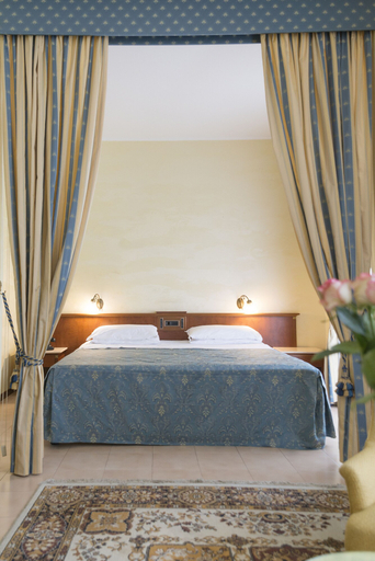Bedroom 3, Grand Hotel Telese, Benevento