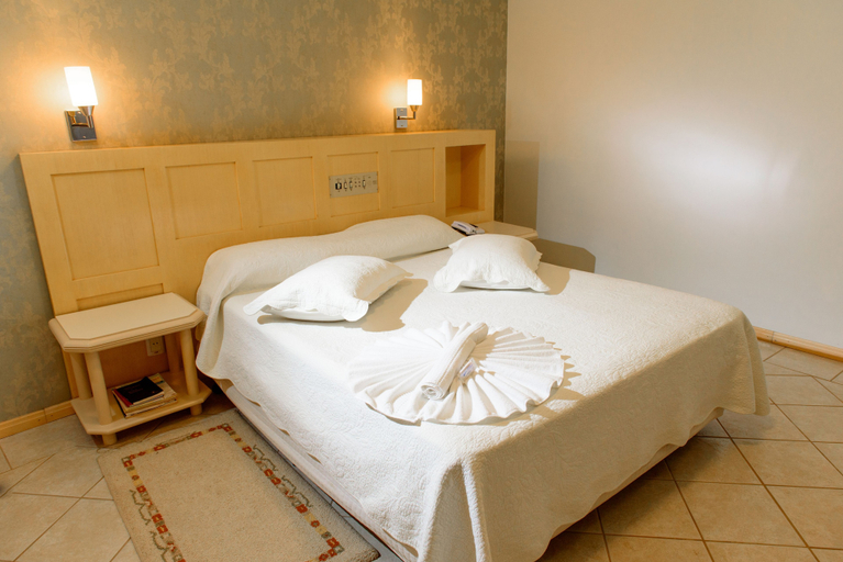 Bedroom 3, Center Hotel, Xanxerê