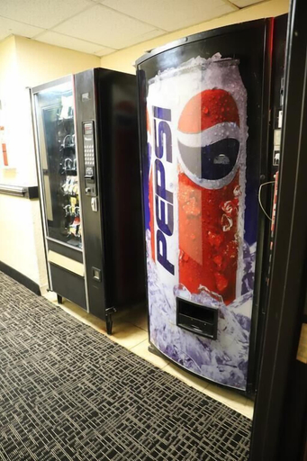 Food & Drinks 4, Super 8 by Wyndham Richmond Airport VA, Henrico