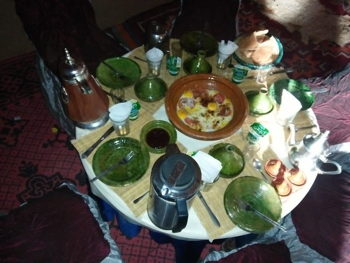 Food & Drinks, Bivouac Bader Monika Erg Lihoudi, Ouarzazate